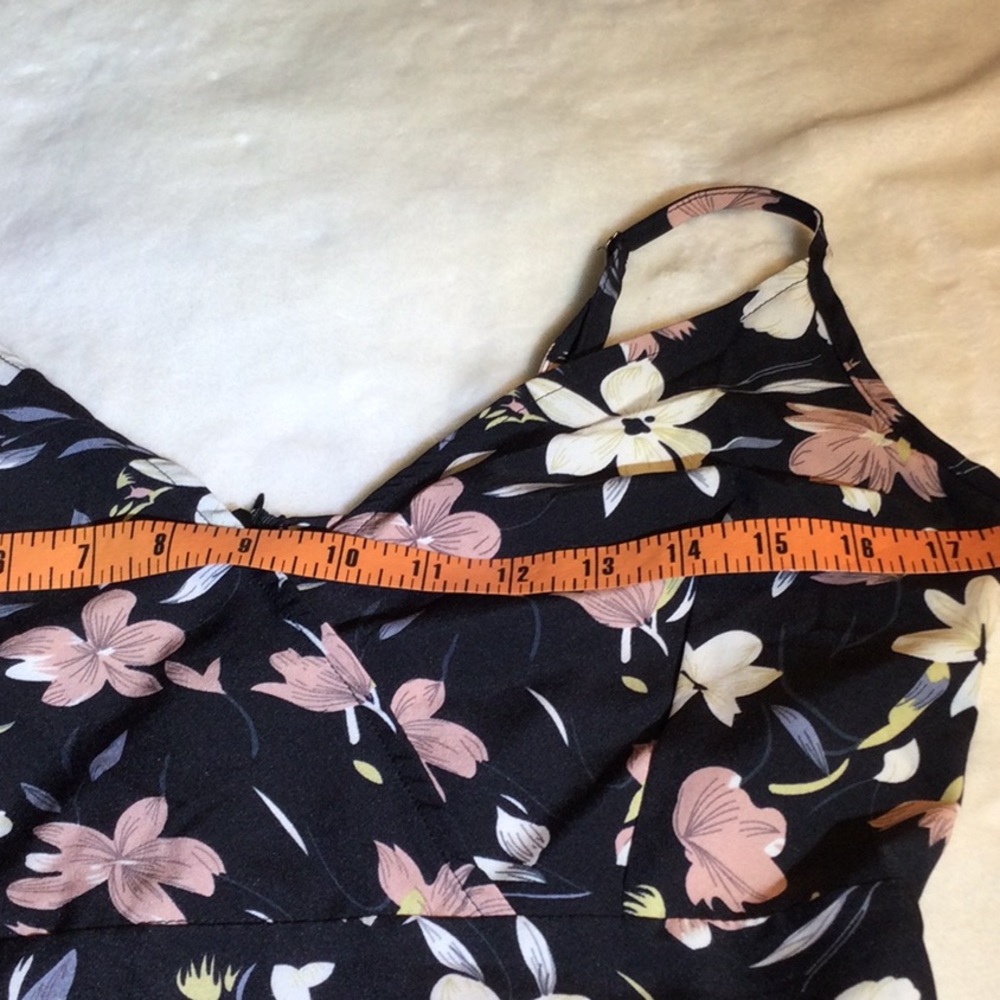 White and Pink Floral Adjustable Strap dress by Shein - Picture 6 of 12